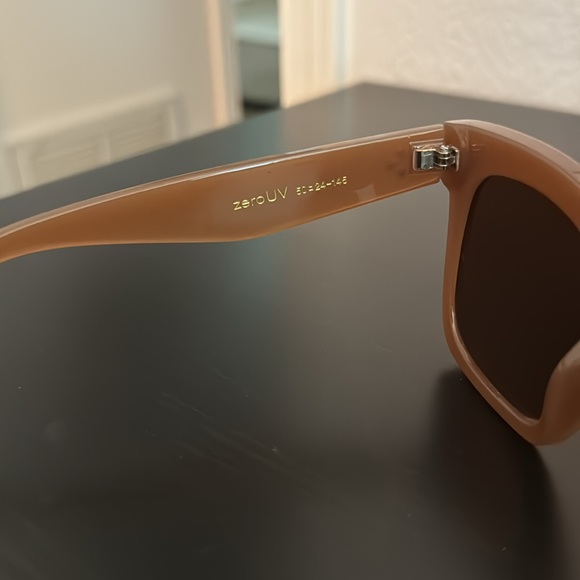 ZEROUV Sunglasses - Picture 4 of 6